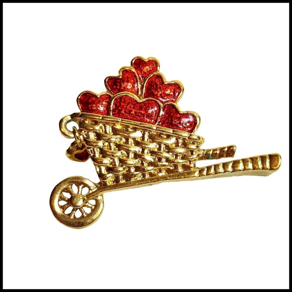 Vintage Avon Wagon Full of Hearts Lapel‎ Valentine's Day Gold Tone Dangle Pin